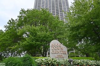 5000 Town 801 Center 801, Southfield, MI 48075