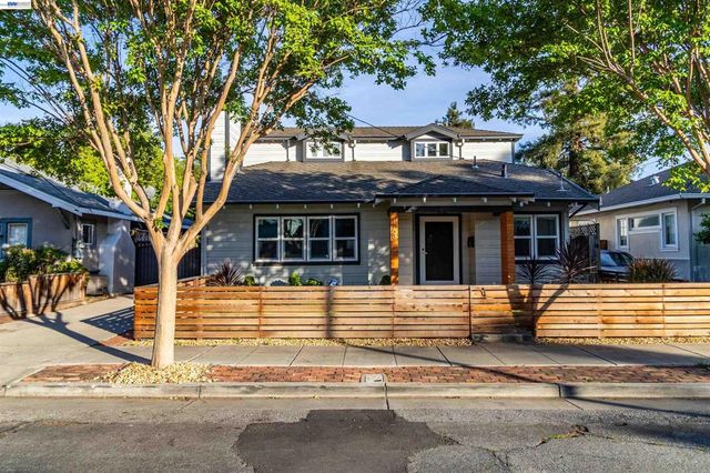 1158 Fremont St, San Jose, CA 95126