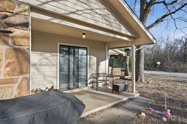 1109 W Los Angeles Circle, Broken Arrow, OK 74011