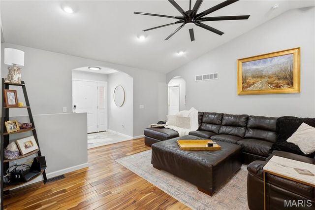 1128 Patsy Lane, O'fallon, MO 63366