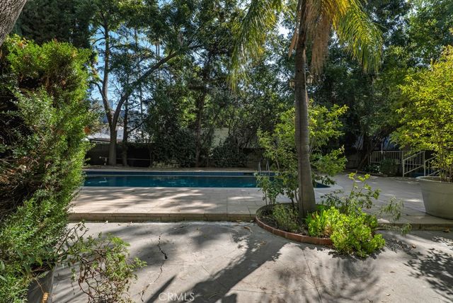 4830 Woodley Avenue, Encino, CA 91436