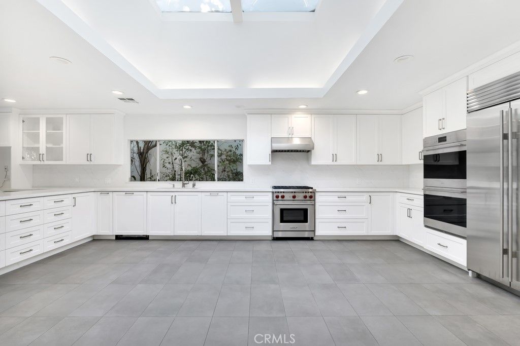 4830 Woodley Avenue, Encino, CA 91436 — photo 5