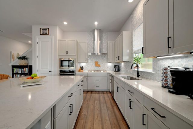237 Moonlit Stream Pass PASS, Dripping Springs, TX 78620