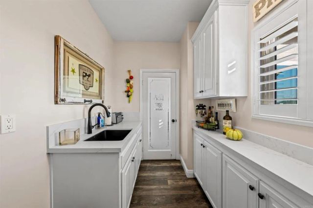 2136 Camino Christina, Alpine, CA 91901