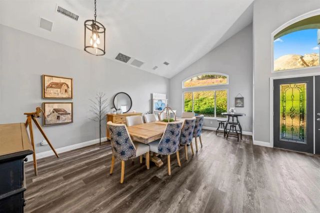 2136 Camino Christina, Alpine, CA 91901