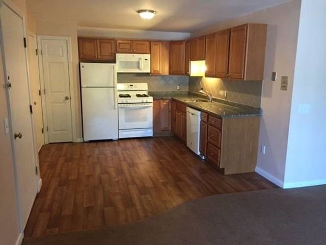 1 Cassidy Lane 9, Medway, MA 02053
