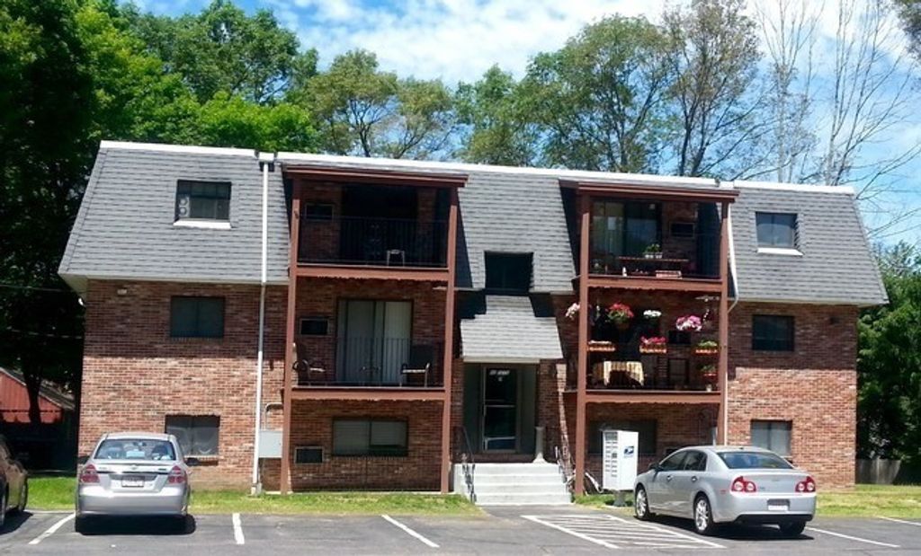 1 Cassidy Lane 9, Medway, MA 02053