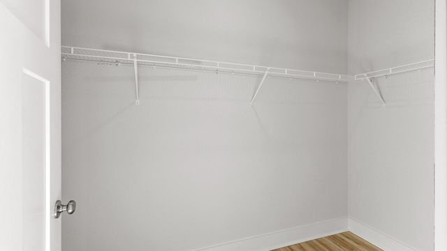 8163 Fox Hunt Drive, Milton, FL 32583