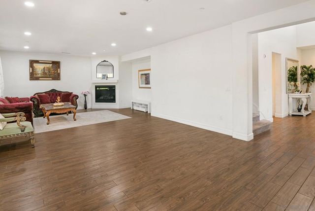 1675 Felicita, Escondido, CA 92025