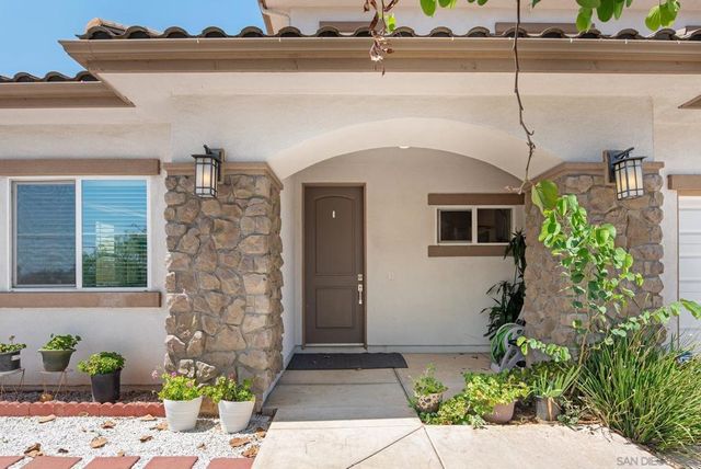 1675 Felicita, Escondido, CA 92025