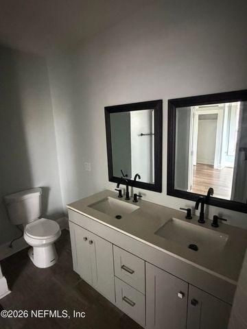 129 E 5TH Street, Jacksonville, FL 32206