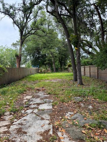 129 E 5TH Street, Jacksonville, FL 32206