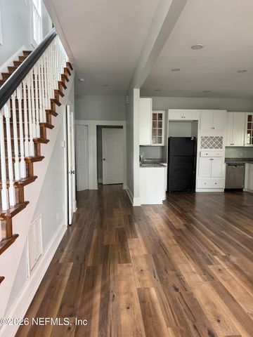129 E 5TH Street, Jacksonville, FL 32206