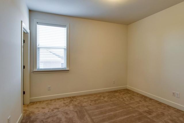 1205 Cressy Ln, Brentwood, TN 37027