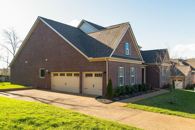 1205 Cressy Ln, Brentwood, TN 37027