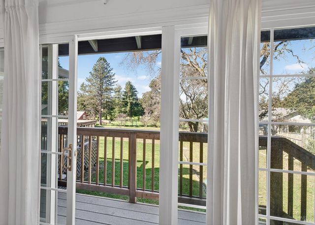 445 Marshall Ave, Petaluma, CA 94952