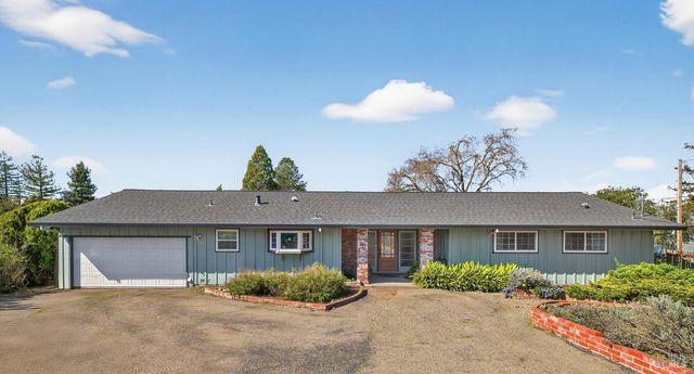 445 Marshall Ave, Petaluma, CA 94952