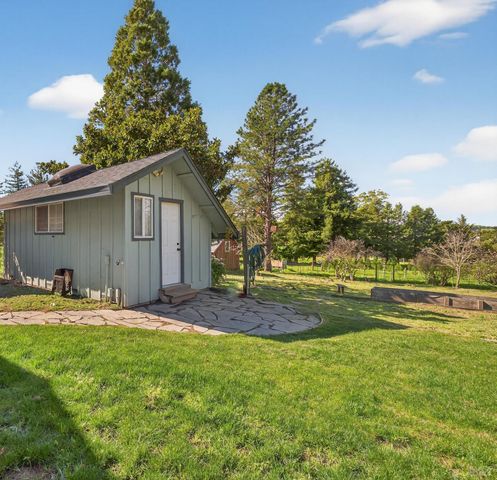 445 Marshall Ave, Petaluma, CA 94952