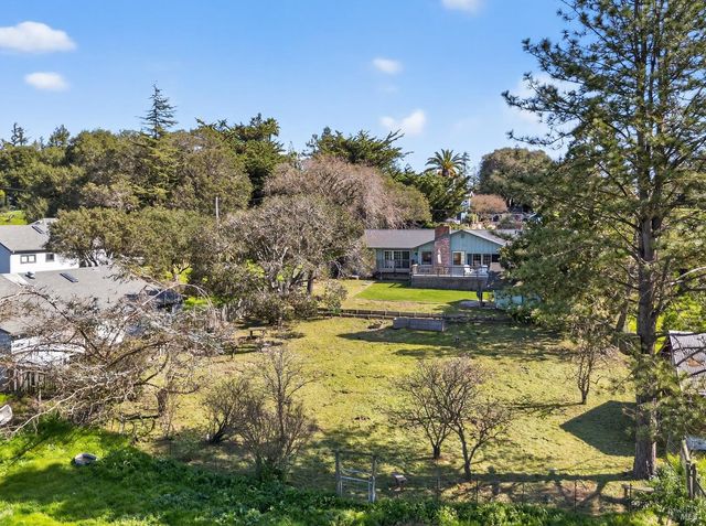 445 Marshall Ave, Petaluma, CA 94952