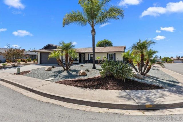 16462 Sarape Dr., San Diego, CA 92128