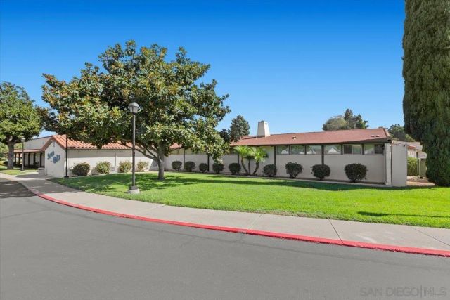 16462 Sarape Dr., San Diego, CA 92128