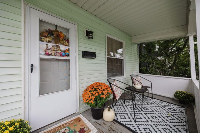 1008 E Whittier Street, Columbus, OH 43206