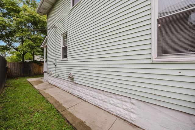 1008 E Whittier Street, Columbus, OH 43206