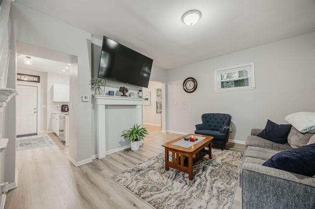 1008 E Whittier Street, Columbus, OH 43206
