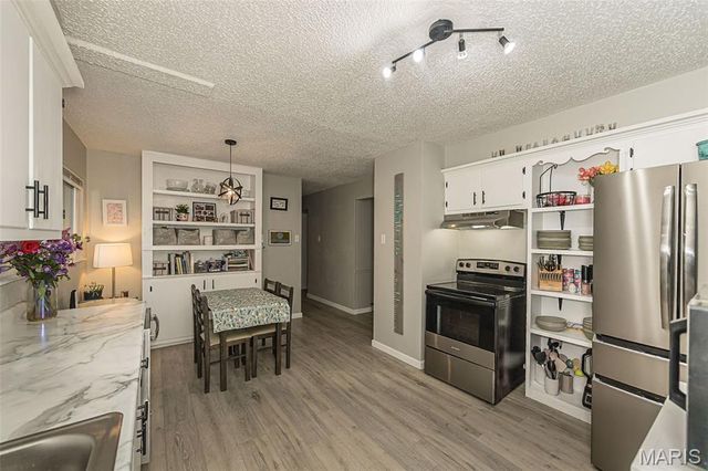 1826 Elm Tree Street, St Peters, MO 63376