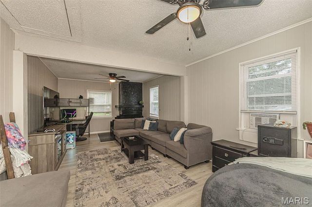 1826 Elm Tree Street, St Peters, MO 63376