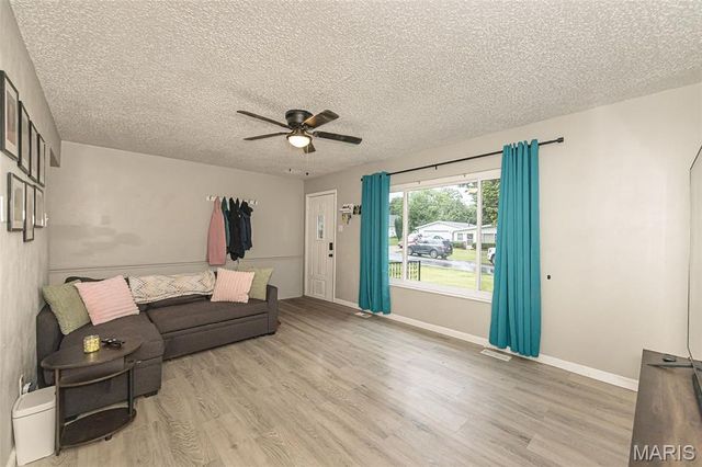 1826 Elm Tree Street, St Peters, MO 63376