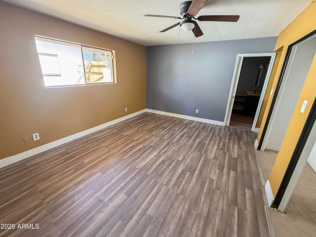 10037 N 43RD Avenue, Phoenix, AZ 85051