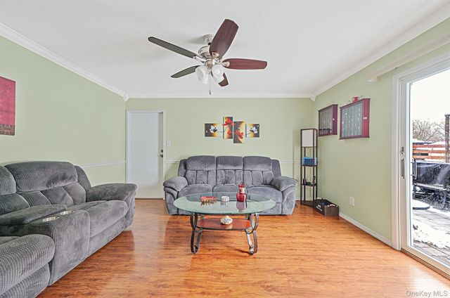 16 Magic Mountain Drive, Coram, NY 11727