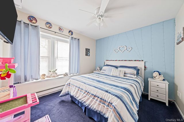 16 Magic Mountain Drive, Coram, NY 11727