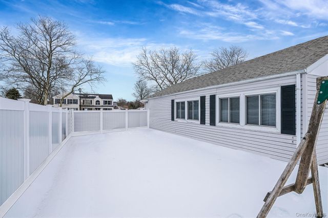 16 Magic Mountain Drive, Coram, NY 11727