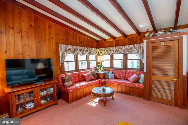6682 UPPER YORK RD, New Hope, PA 18938