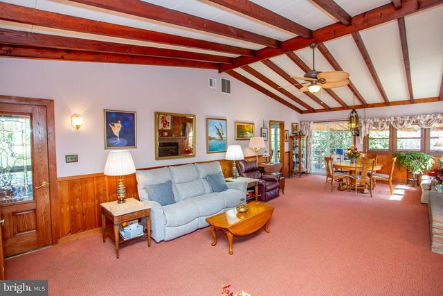 6682 UPPER YORK RD, New Hope, PA 18938