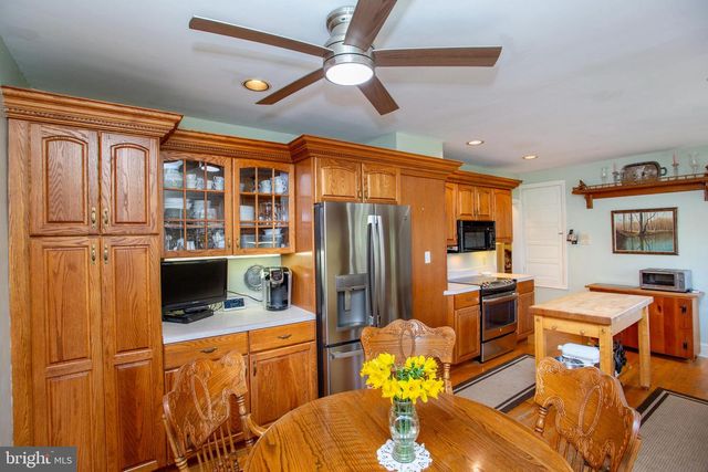 6682 UPPER YORK RD, New Hope, PA 18938