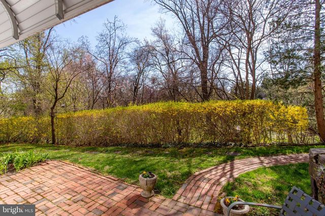 6682 UPPER YORK RD, New Hope, PA 18938