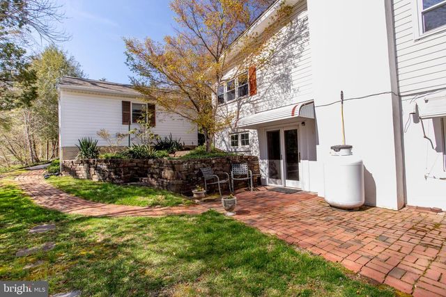 6682 UPPER YORK RD, New Hope, PA 18938