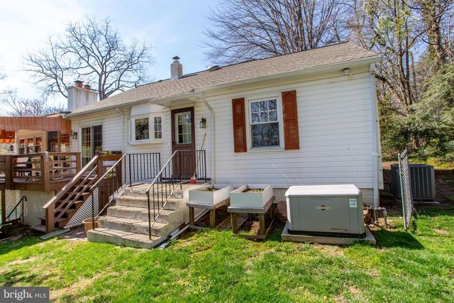 6682 UPPER YORK RD, New Hope, PA 18938