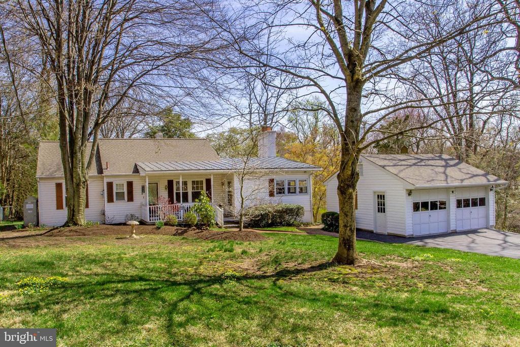 6682 UPPER YORK RD, New Hope, PA 18938