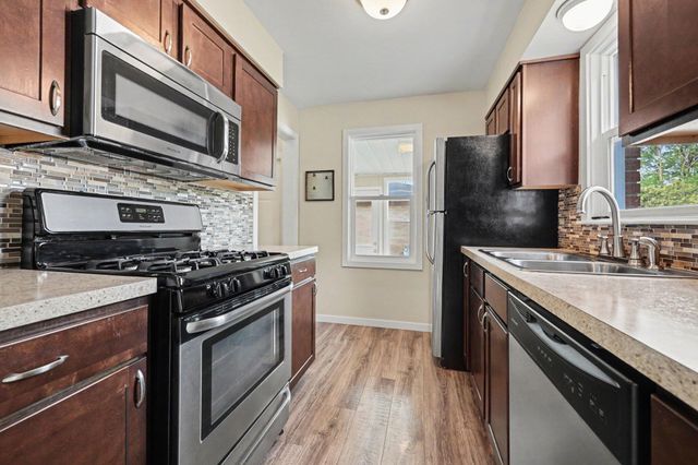 2559 Foster Avenue Ne, City Of Grand Rapids, MI 49505