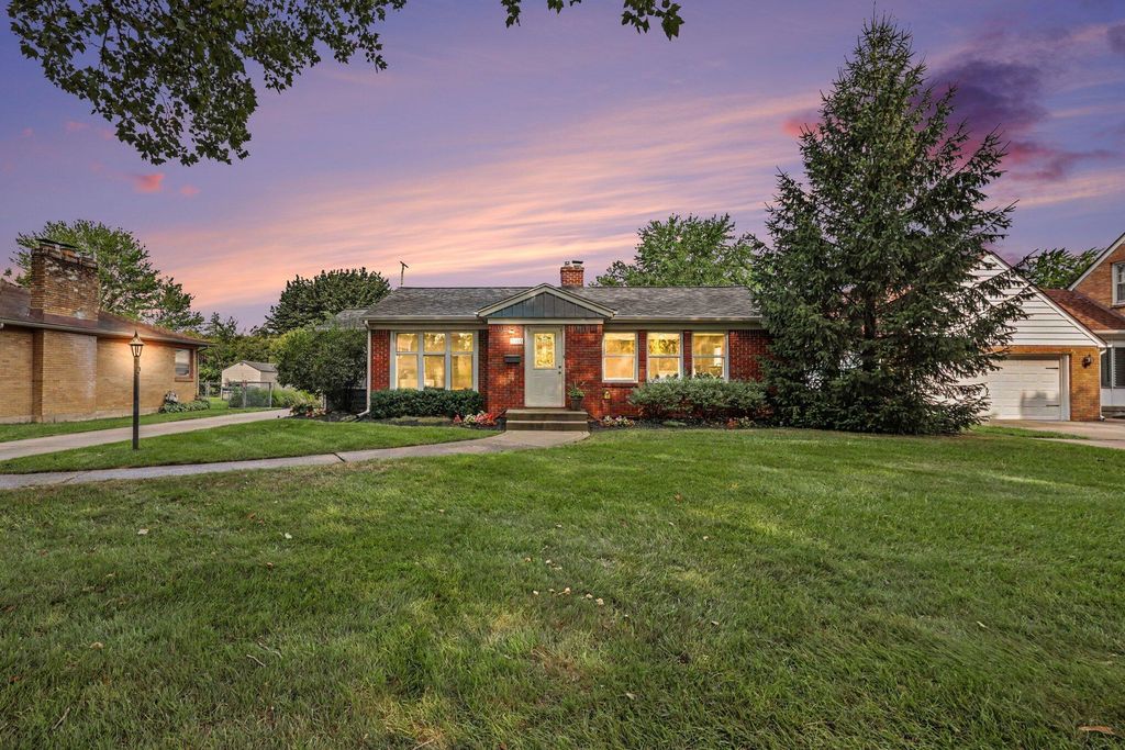 2559 Foster Avenue Ne, City Of Grand Rapids, MI 49505