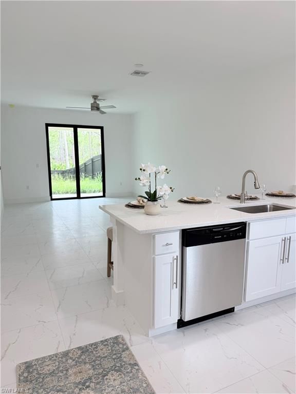 303 Norwalk AVE, LEHIGH ACRES, FL 33972 — photo 3