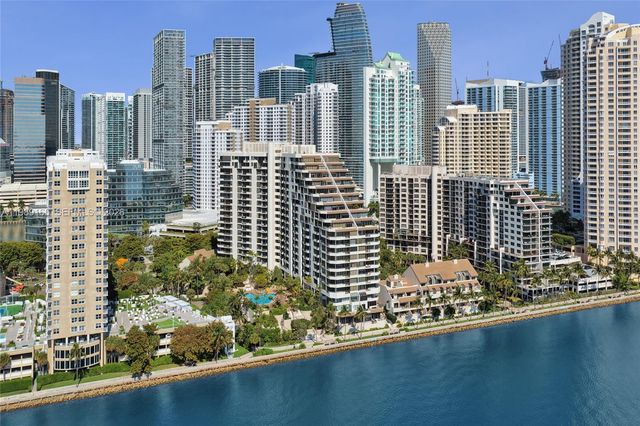 520 Brickell Key Dr A1015, Miami, FL 33131