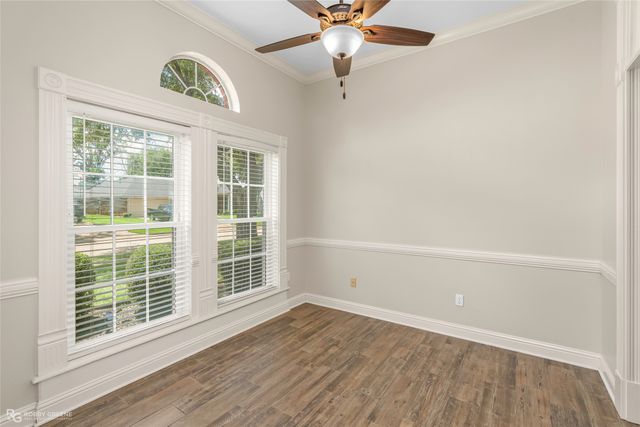 1605 S Lexington Drive, Bossier City, LA 71111