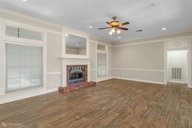 1605 S Lexington Drive, Bossier City, LA 71111