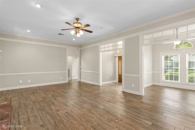 1605 S Lexington Drive, Bossier City, LA 71111