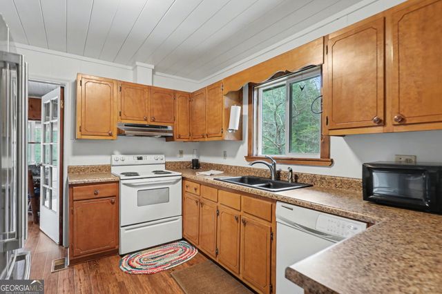 11868 Warwoman Road, Clayton, GA 30525